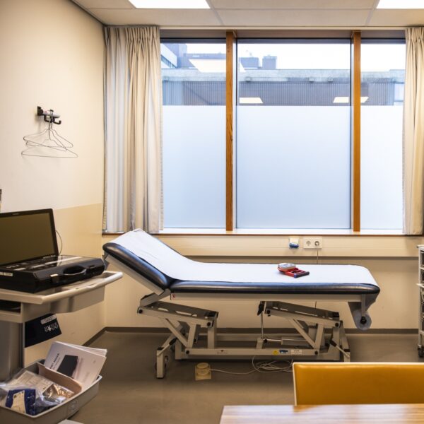 'Baat het niet, schaadt het soms wel': huisartsen slaan alarm voor medische desinformatie online