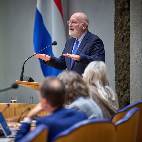 Fuseren oplossing voor linkse partijen? 'Mengen kan limonade worden'