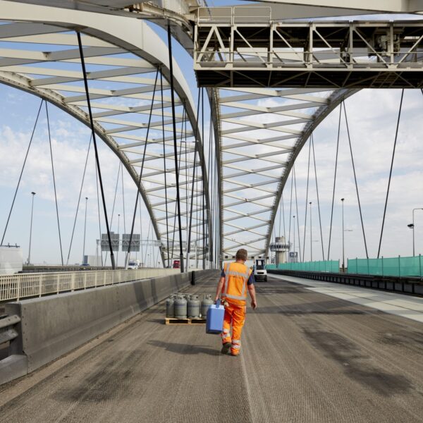 Groot onderhoud Nederlandse infrastructuur hard nodig: 'Hier ligt een enorme uitdaging voor het Rijk'