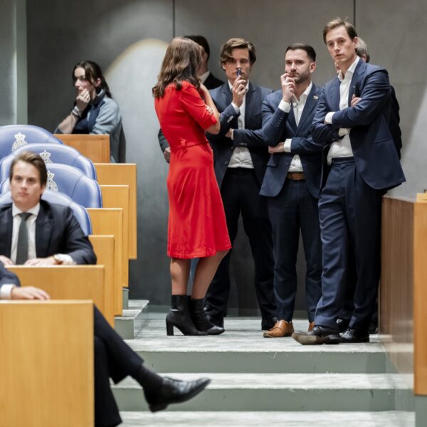 Relatietherapie de oplossing voor politiek Den Haag? 'Met focus op gelijk bouw je geen relatie op'