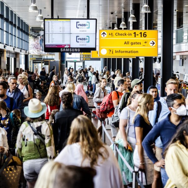 Vervelende Nederlanders op vakantie: 'Zuiderlingen zijn beleefder dan Noorderlingen'