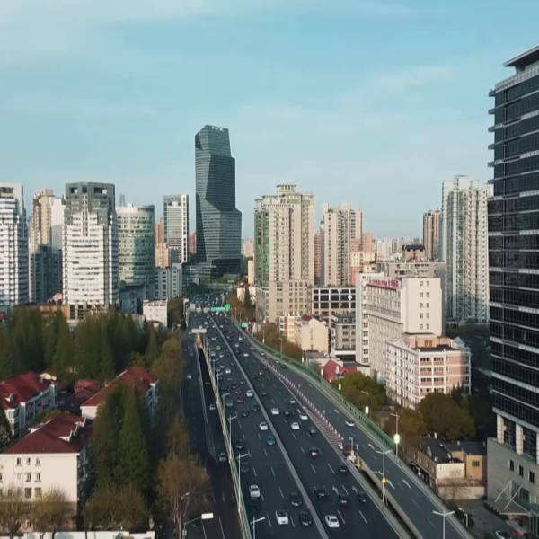 Podcast De Dag: the city that never ends