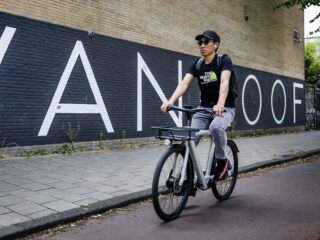 Uitstel van betaling voor elektrische fietsenmaker VanMoof: wat ging er mis?