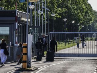Statushouders helpen aan een betaalde baan