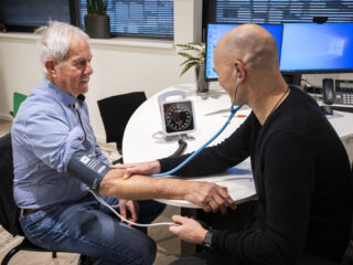 Steun van zorgverzekeraars en huisartsenorganisaties voor huisarts die praktijk wil openen