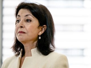 Mogen melders van grensoverschrijdend gedrag altijd anoniem blijven?