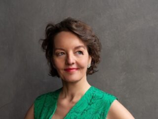 Sanne Wallis de Vries: 'Cabaretiers zijn bereid zichzelf te slopen voor het publiek'