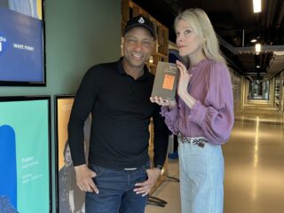 'Brief in de nacht' is het NPO Radio 1 Non-Fictie Boek van de Maand mei