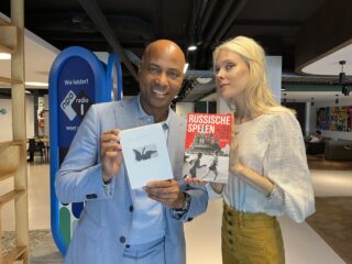 'Russische Spelen' en 'Rouw' zijn de NPO Radio 1 Non-Fictie Boeken van de Maand van deze zomer