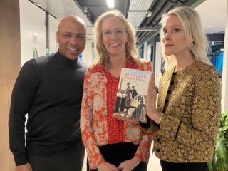 'Het eiland van Anna' door luisteraars uitgeroepen tot het NPO Radio 1 Non-Fictie Boek van het Jaar 2024