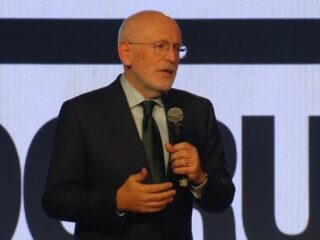 Timmermans stapt op als partijleider GroenLinks-PvdA