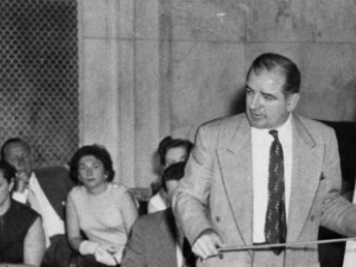 'Trump doet denken aan communistenjager McCarthy'