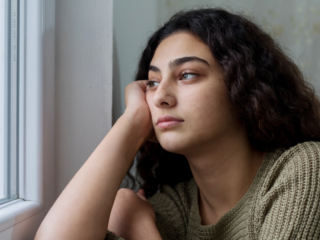 Gemeenten betalen veel geld, maar weten niet waar ‘hun’ jeugdzorgkinderen wonen