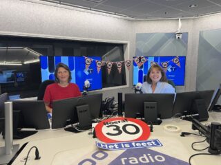 NOS Radio 1 Journaal bestaat 30 jaar: al het wereldnieuws kwam voorbij