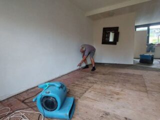 Rioolwater zorgt voor schadelijke schimmels in huizen in Enschede