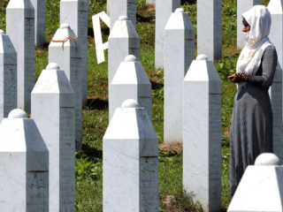 VS en Engeland dwarsboomden Joegoslavië Tribunaal, zegt aanklager