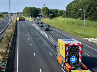 Warm weer? Dan gebeuren er meer ongelukken op de weg