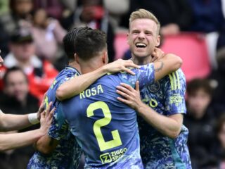 Is de genadeklap uitgedeeld? 'Kans dat Ajax de titel pakt, is door de zege op PSV gestegen tot 97 procent'