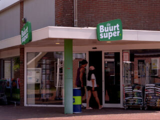 Tabaksverbod raakt buurtsupers, maar sluiting blijft vaak uit