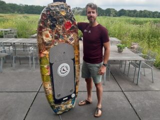 Plastic Soup Surfer: veel Brits afval spoelt aan in Noorwegen