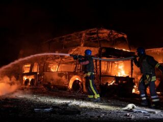 Zware luchtaanvallen op Kyiv