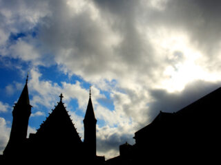 De term 'ambtenarenbaantje' kan naar de prullenbak: 'Er wordt te veel gevraagd'