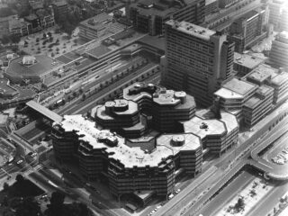 Hoog Catharijne bestaat 50 jaar: 'Oude architectuur was om te huilen'