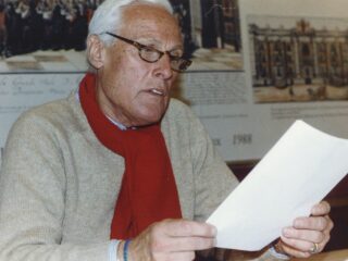 Dagboeken Willem Oltmans dinsdag openbaar: intiem inkijkje in het leven van een markant journalist