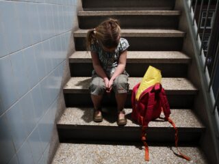 Wat gebeurt er in de hersenen van gepeste kinderen?