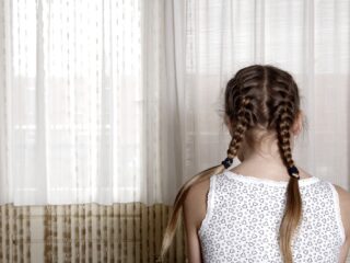 Vaak één dag cel voor betaalde seks met minderjarige