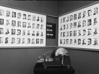 Podcast Het Ultimatum: verzetskrant Trouw moest kiezen tussen doorgaan of het leven van 23 medewerkers