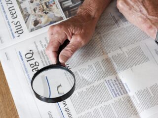 'Negeer eens het nieuws' en 4 andere tips om helder te blijven denken in verwarrende tijden