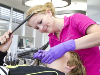 Tandarts terug in basispakket? '90% van de mensen heeft extra zorg niet nodig'