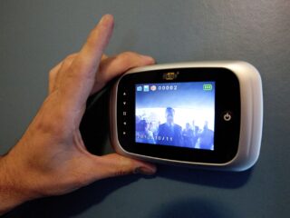 Stand.nl: 'De deurbelcamera is een te grote inbreuk op onze privacy'