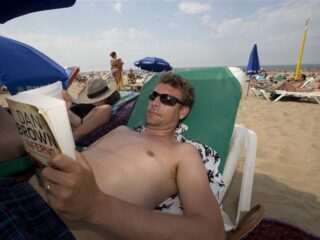 Podcast De Dag: 3x3 podcast-, film- en boekentips