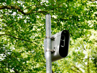 Stand.nl: 'Hoe meer flitspalen, hoe beter'