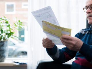 2,5 miljoen Nederlanders zijn laaggeletterd: 'Je komt niet mee in de samenleving'