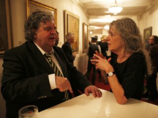 Podcast De Dag: Drie boekentips van drie generaties schrijvers