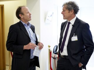 Invloedrijke econoom Lans Bovenberg wil dat het economieonderwijs op de schop gaat: 'Economie studeren maakt je egoïstisch'