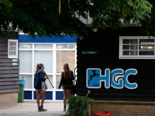 Moeder slachtoffer Wassenaarse hockeygluurder: 'Je voelt je achteraf zo dom'