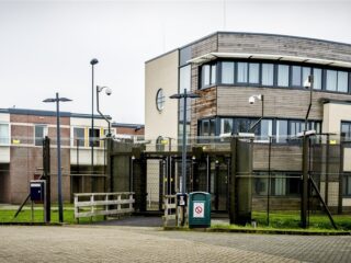 Podcast pakt misverstanden over tbs aan: 'Ex-gedetineerden recidiveren 4 keer sneller dan ex-tbs'ers'