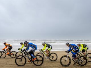 'Ik heb oprecht hard gefietst': is het woord 'oprecht' aan woordinflatie onderhevig?