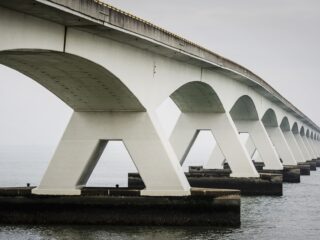 Er komt grootschalig onderzoek naar de Zeelandbrug
