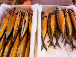 Supermarkten stoppen met verkoop makreel: 'Consument wordt hierdoor wakker geschud'