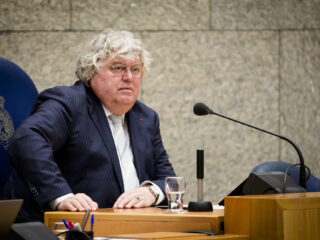 Ton Elias over het nieuwe kabinet, de journalistiek en opvoeding