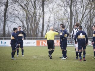 Toename agressie bij amateurvoetbal: 'Ik moest heel hard wegrennen'