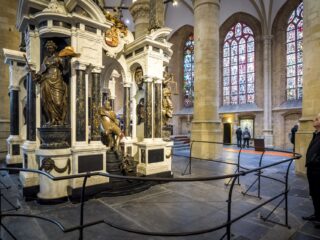 Historicus Beatrice de Graaf: 'Dit is een on-Nederlands symbool van macht'