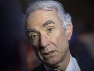 Oud-asielminister Leers: 'Geert Wilders stond vaak ineens naast m'n bureau'