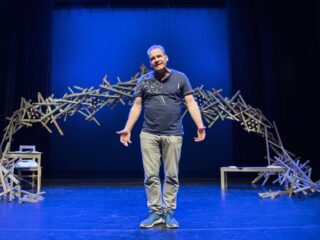 De houdbaarheidsdatum van een komiek: 'Hoeven niet allemaal als Tommy Cooper te eindigen'