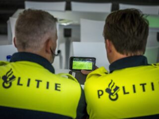 Voorzitter Nederlandse Politiebond over stakingen: 'Balen dat voetbalsupporters de dupe zijn, maar Schoof kan me nu bellen'